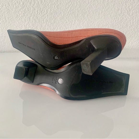 NEW STUDIO POLLINI Rare Embossed Leather Croc Pump 37 1/2 EU - Picture 10 of 12